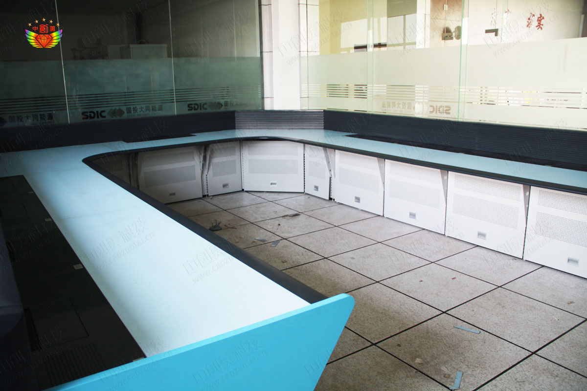 U型操作臺(tái)圖片