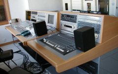 什么叫多媒體控制臺？全面的多媒體控制臺特點分析