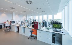 物理實(shí)驗(yàn)室操作臺多少錢？價格如何？